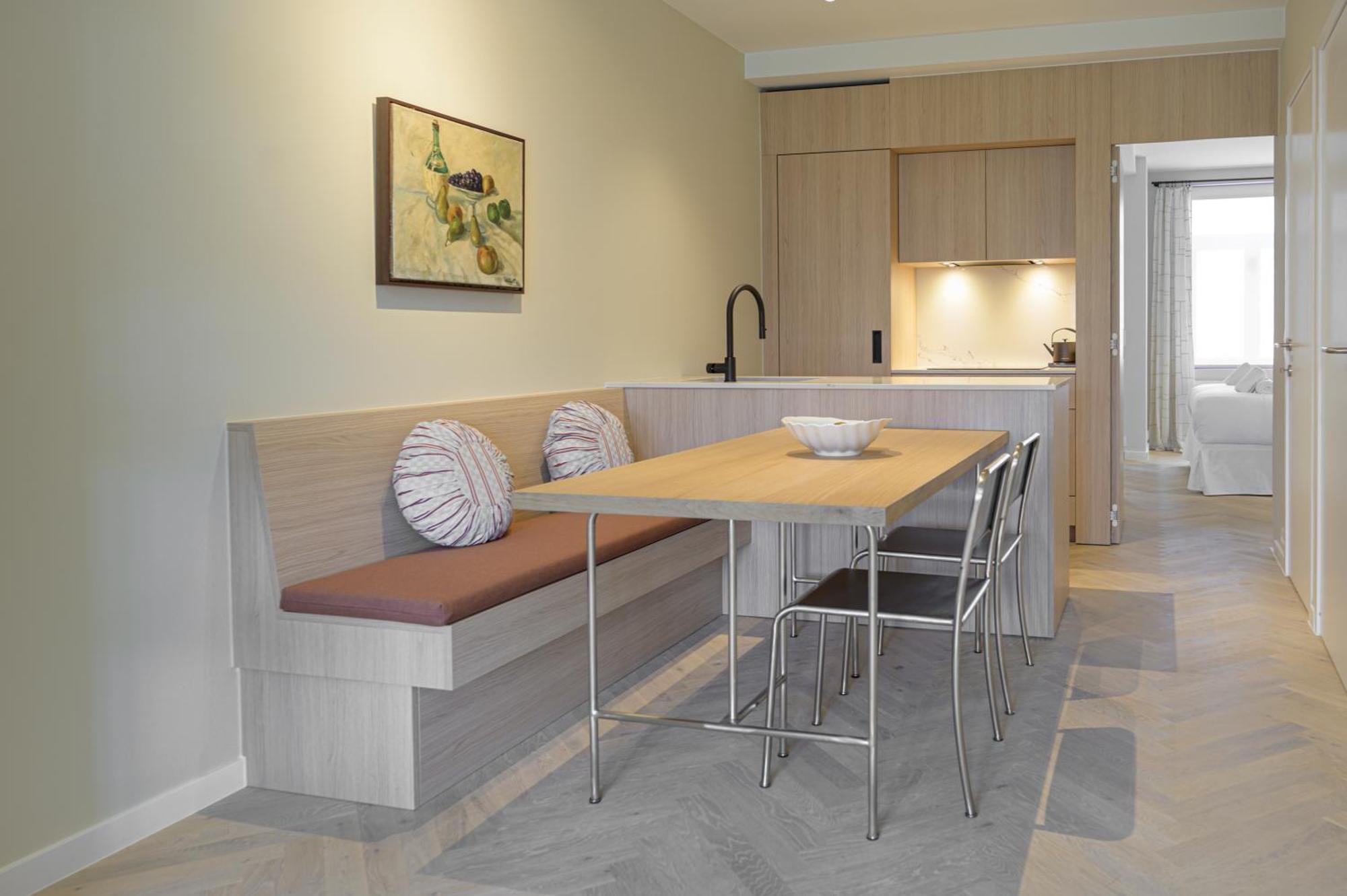 Apartment Shway - The Printing Press *