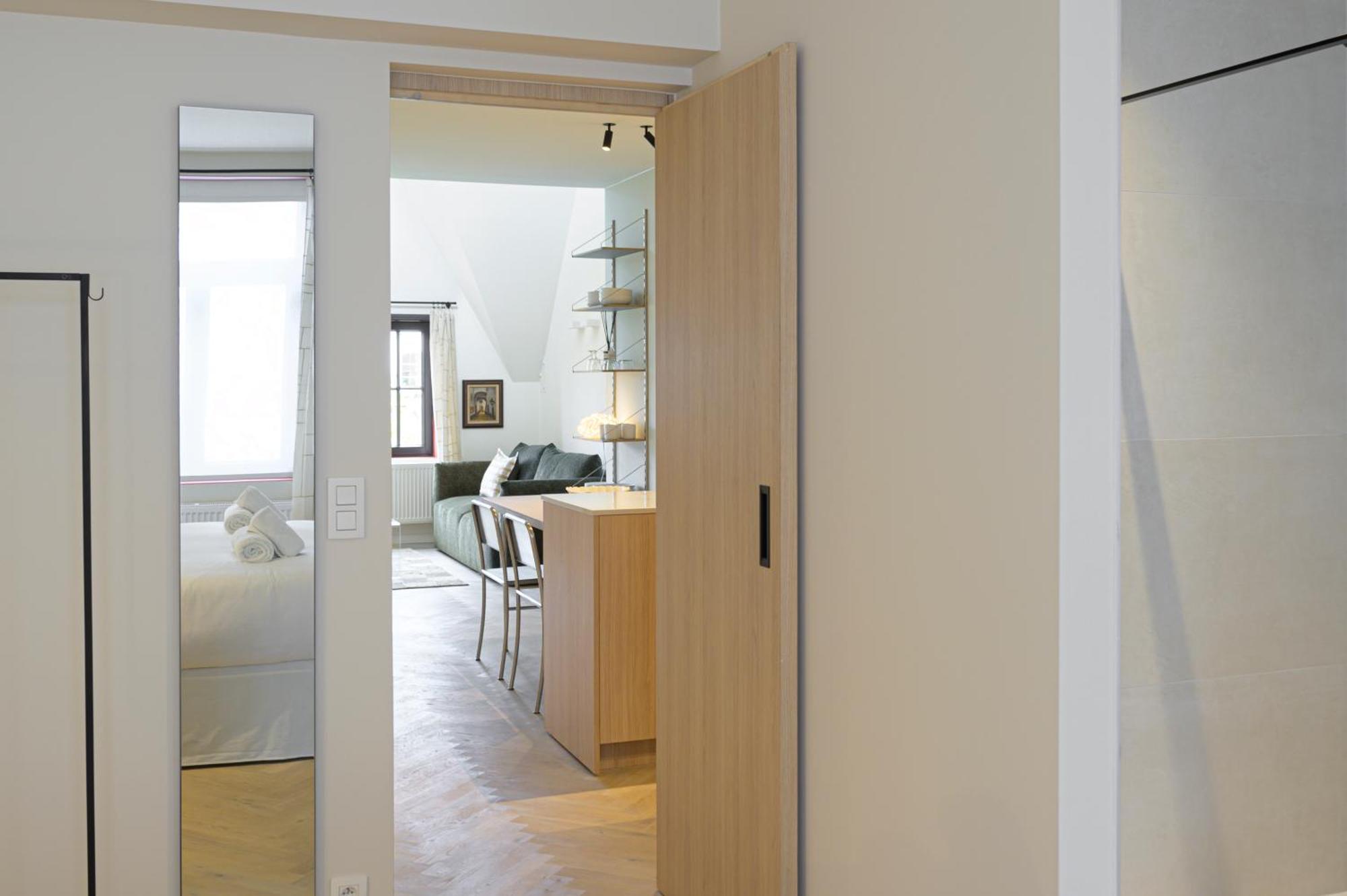 Apartment Shway - The Printing Press *